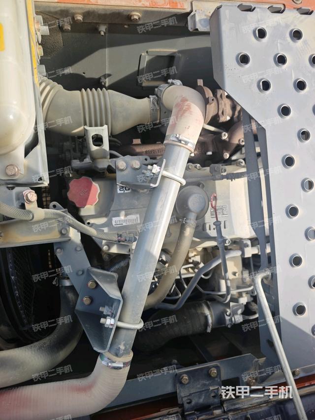 發(fā)動機整體俯視（整機外觀）