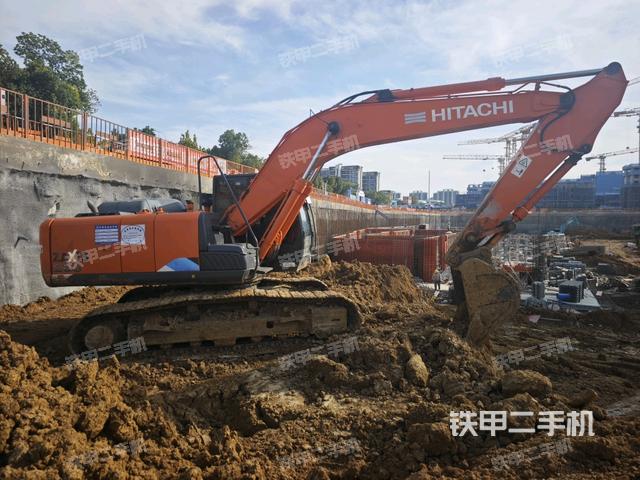 整机右后45°（整机外观）