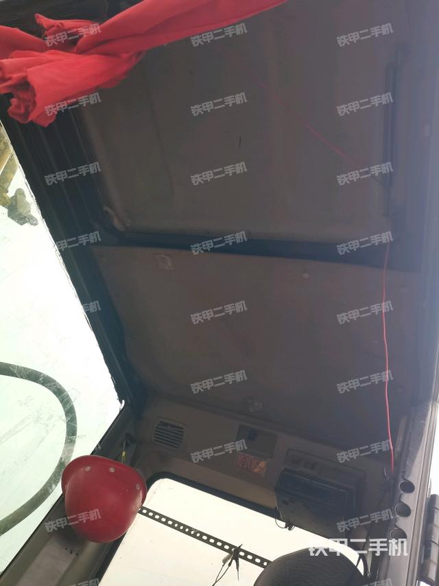 顶棚整体（驾驶室部分）