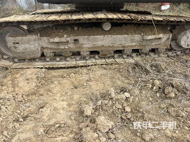 单侧履带整体（整机外观）