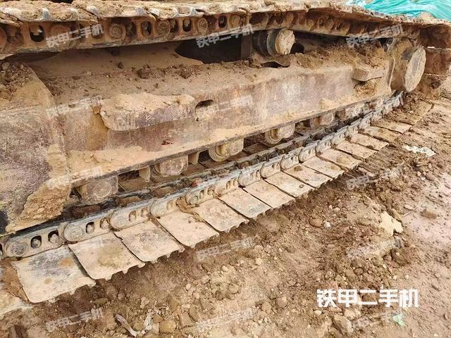 单侧履带整体（整机外观）