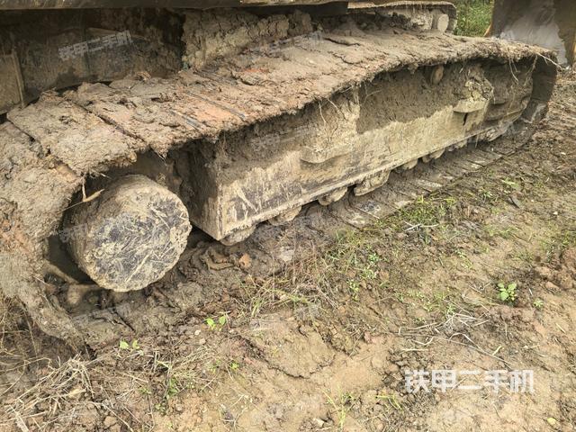 右侧履带整体（行走机构）