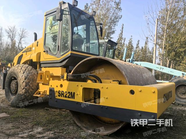 右前45°（壓路機(jī)整機(jī)外觀）