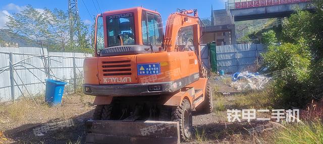 整机右后45°（整机外观）