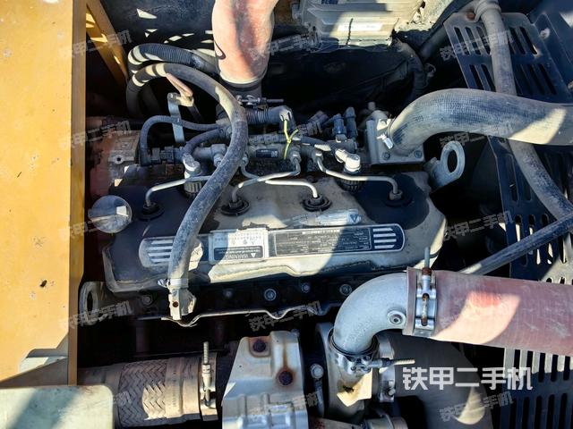 發(fā)動機室（上車部件）