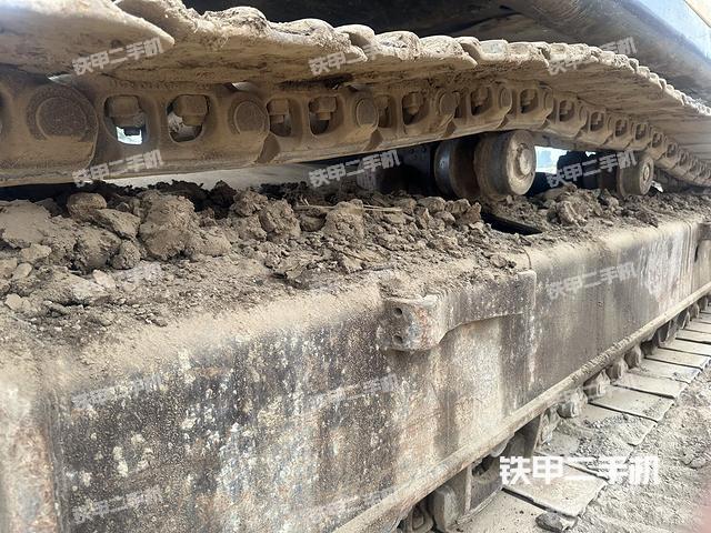 单侧履带整体（整机外观）