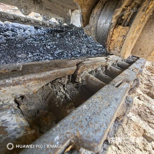 单侧履带整体（整机外观）