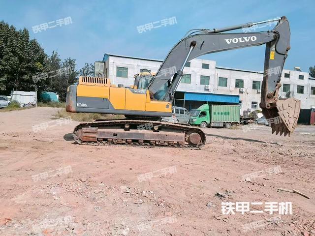 整機右后45°（整機外觀）