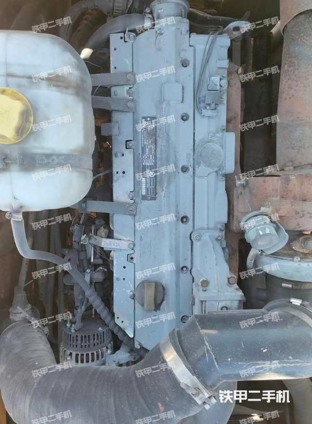 發(fā)動(dòng)機(jī)整體俯視（整機(jī)外觀）