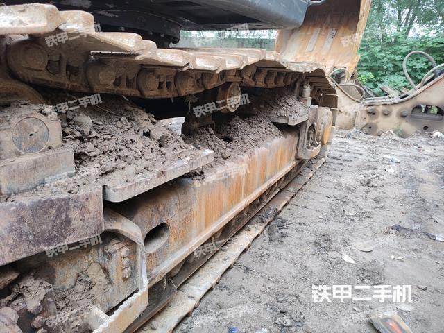 单侧履带整体（整机外观）