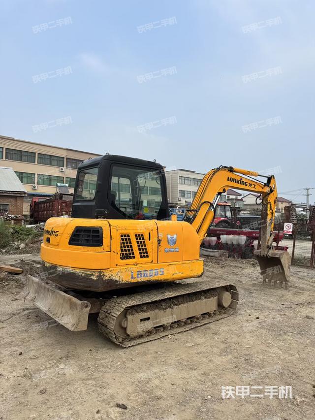 整機(jī)右后45°（整機(jī)外觀）