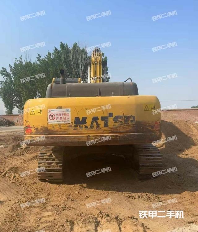 駕駛室頂部（整機(jī)外觀）