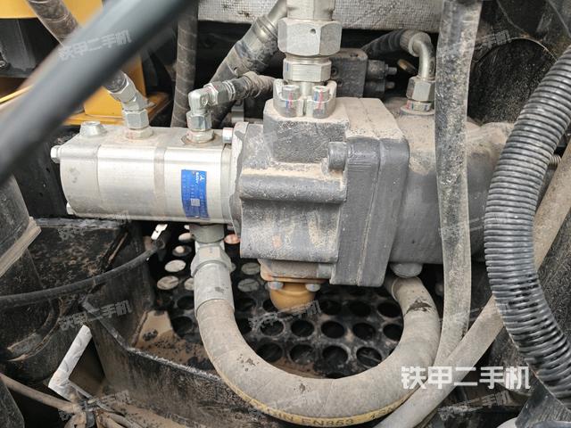 液压泵室（大件舱室）