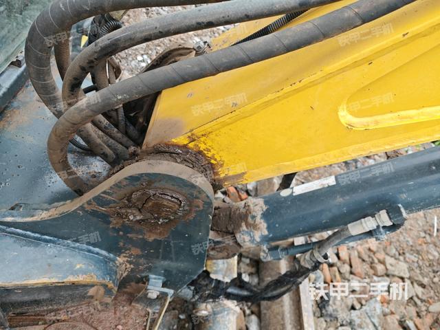 大臂根部 斜（工作和回转装置）