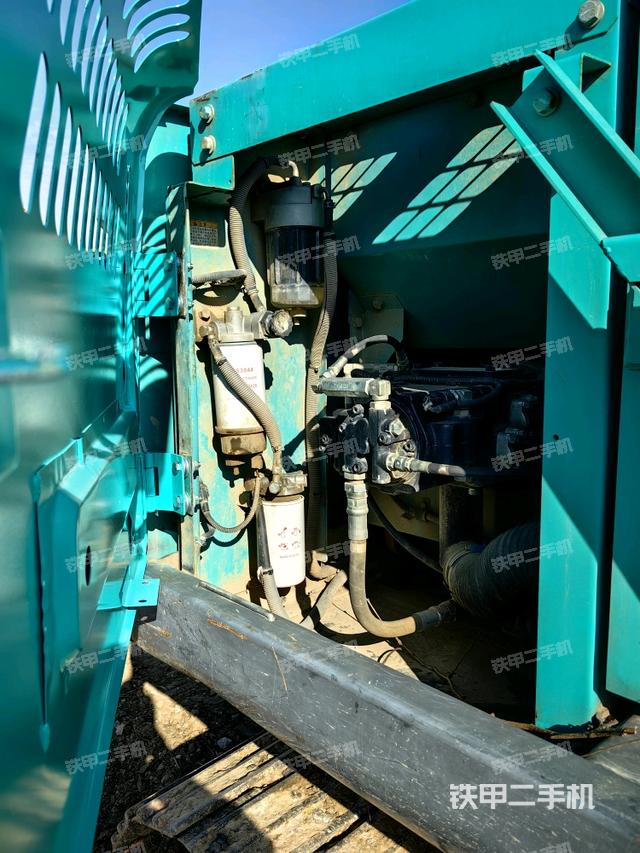 液压泵室（大件舱室）