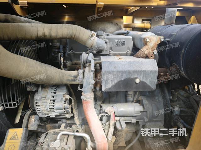 发动机整体俯视（整机外观）