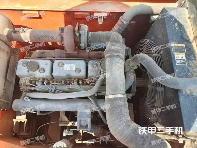 发动机整体俯视（整机外观）