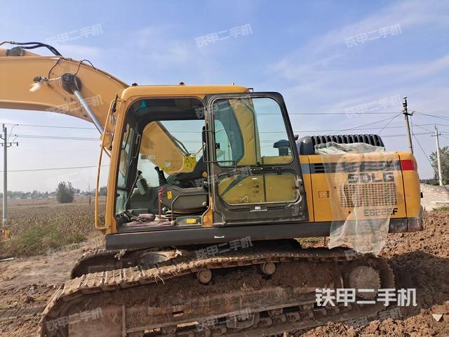 单侧履带整体（整机外观）