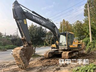 沃爾沃EC220D挖掘機(jī)