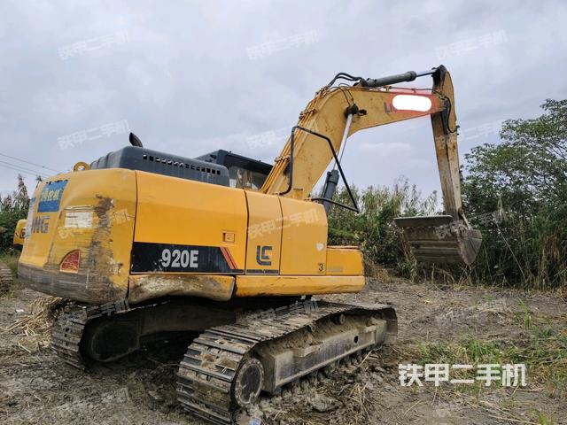 右后45（整機外觀）