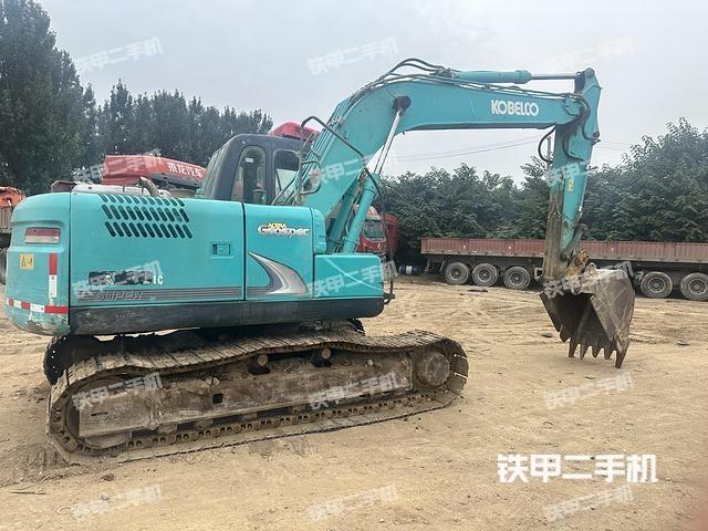 整機右后45°（整機外觀）