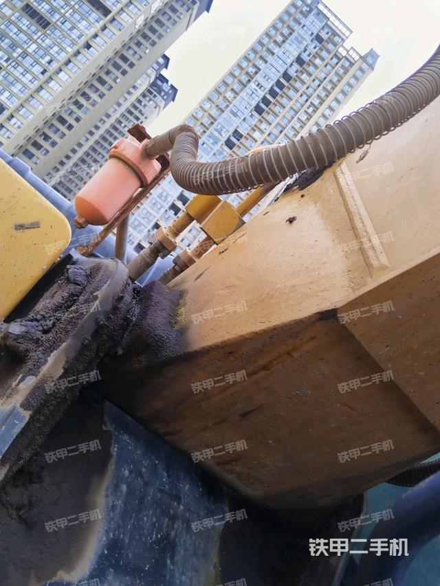 大臂根部?斜視（工作和回轉(zhuǎn)裝置）