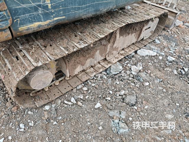 右侧履带整体 （行走机构）