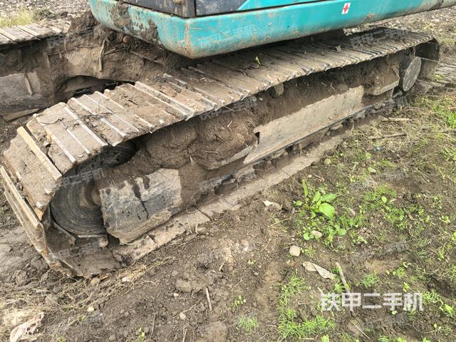 左侧履带整体 （行走机构）