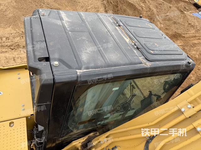 驾驶室顶部俯视（上车部件）