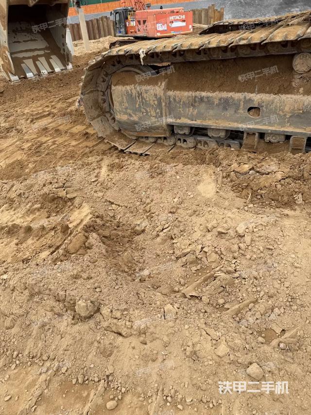 左导向轮（行走机构）