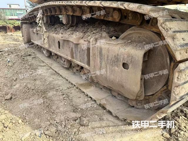 单侧履带整体（整机外观）