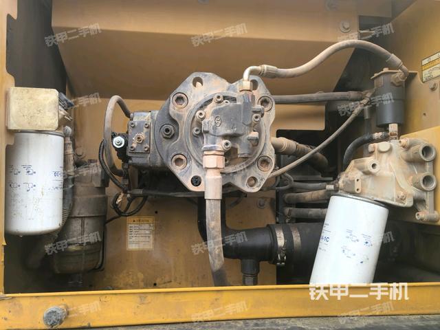 液压泵室（大件舱室）