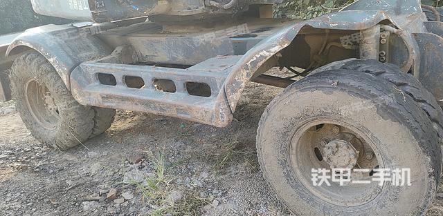 单侧履带整体（整机外观）