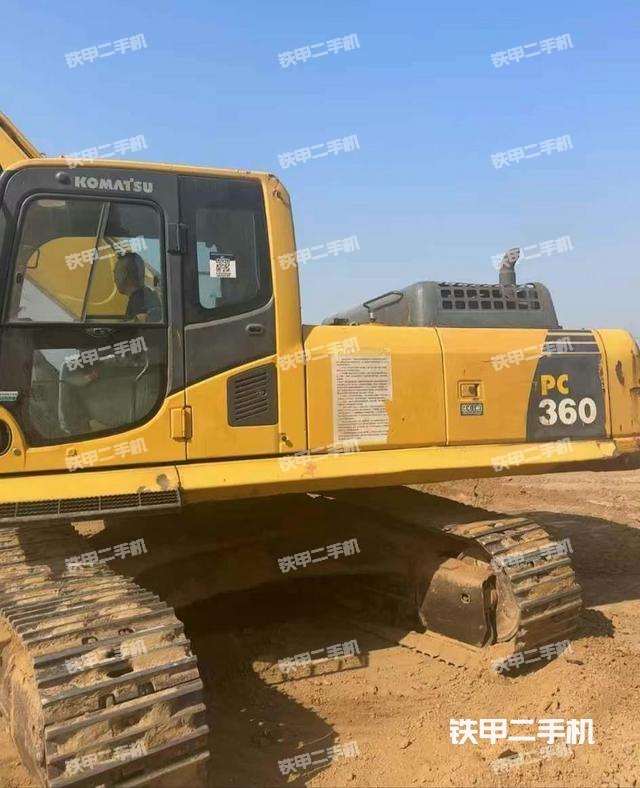 駕駛室整體（整機(jī)外觀）