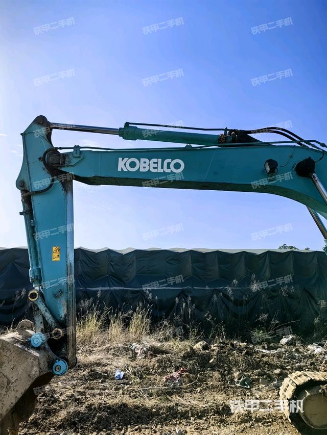 大臂整体 右侧（工作和回转装置）