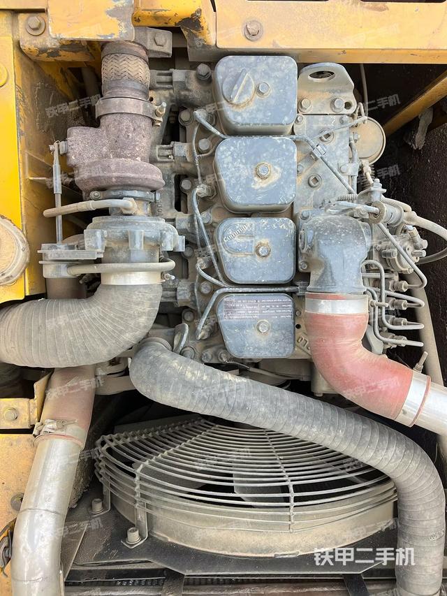 發(fā)動(dòng)機(jī)整體俯視（整機(jī)外觀）