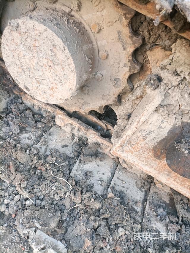 左驱动轮（行走机构）