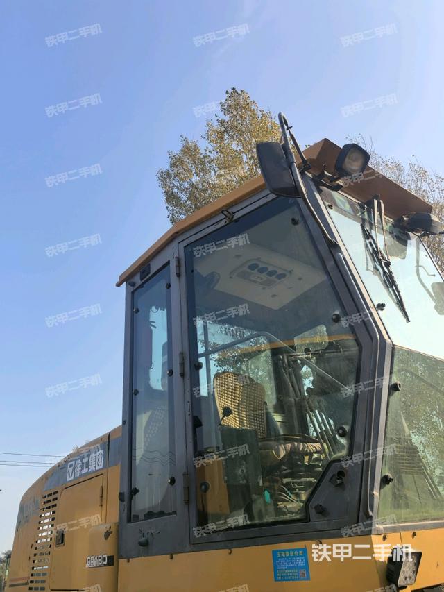 驾驶室顶部（驾驶室/操作室）