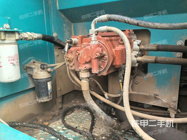 液压泵斜45 右（大件舱室）