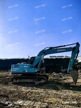 神鋼SK130-8挖掘機(jī)