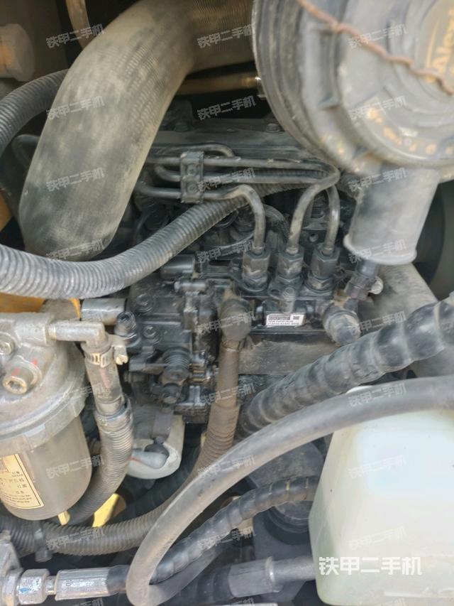 发动机整体俯视（整机外观）