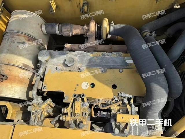 发动机整体俯视（整机外观）