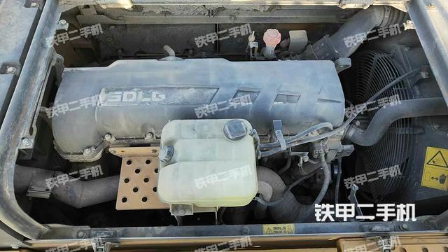 發(fā)動(dòng)機(jī)整體俯視（整機(jī)外觀）