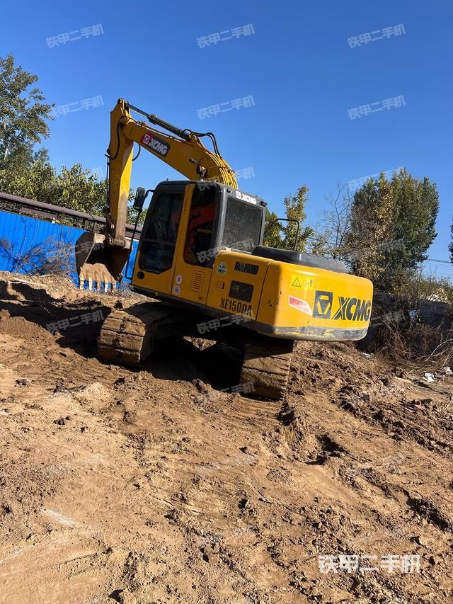 駕駛室頂部（整機(jī)外觀）