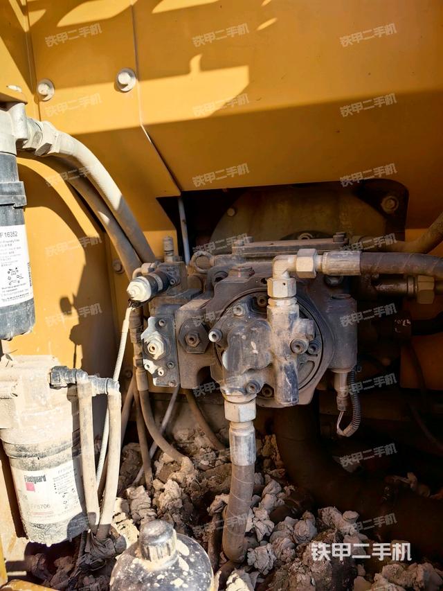 液壓泵室（大件艙室）