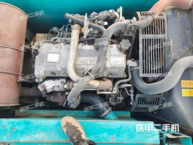 發(fā)動(dòng)機(jī)整體俯視（整機(jī)外觀）