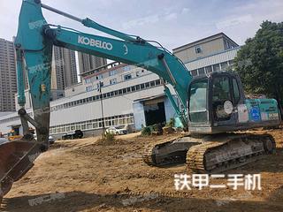 神鋼SK200-8挖掘機(jī)