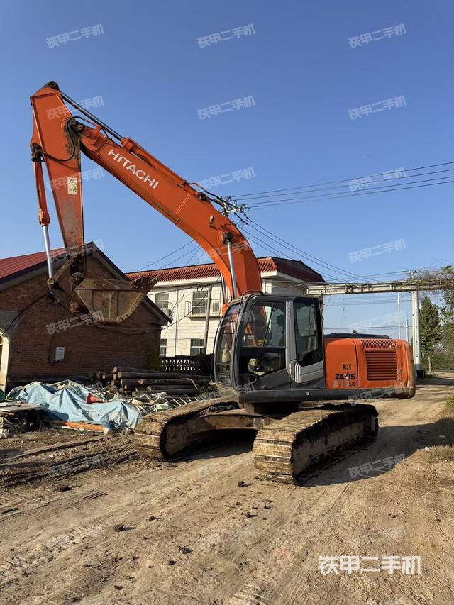 日立ZX210LC-3挖掘机