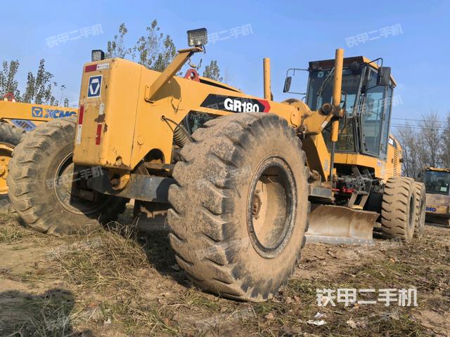 徐工GR180平地机