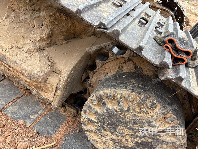 单侧履带整体（整机外观）